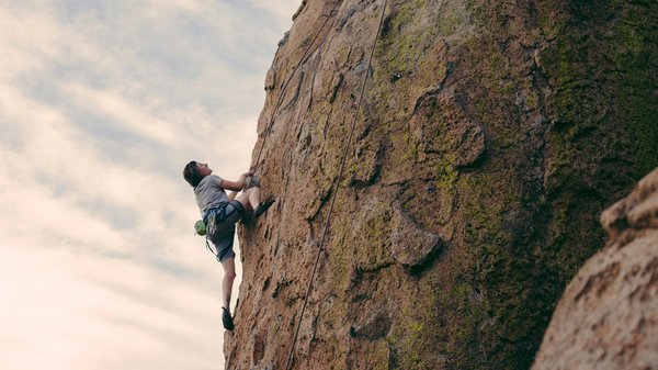 How to Use Altitude Masks for Simulating High-Altitude Training Conditions?